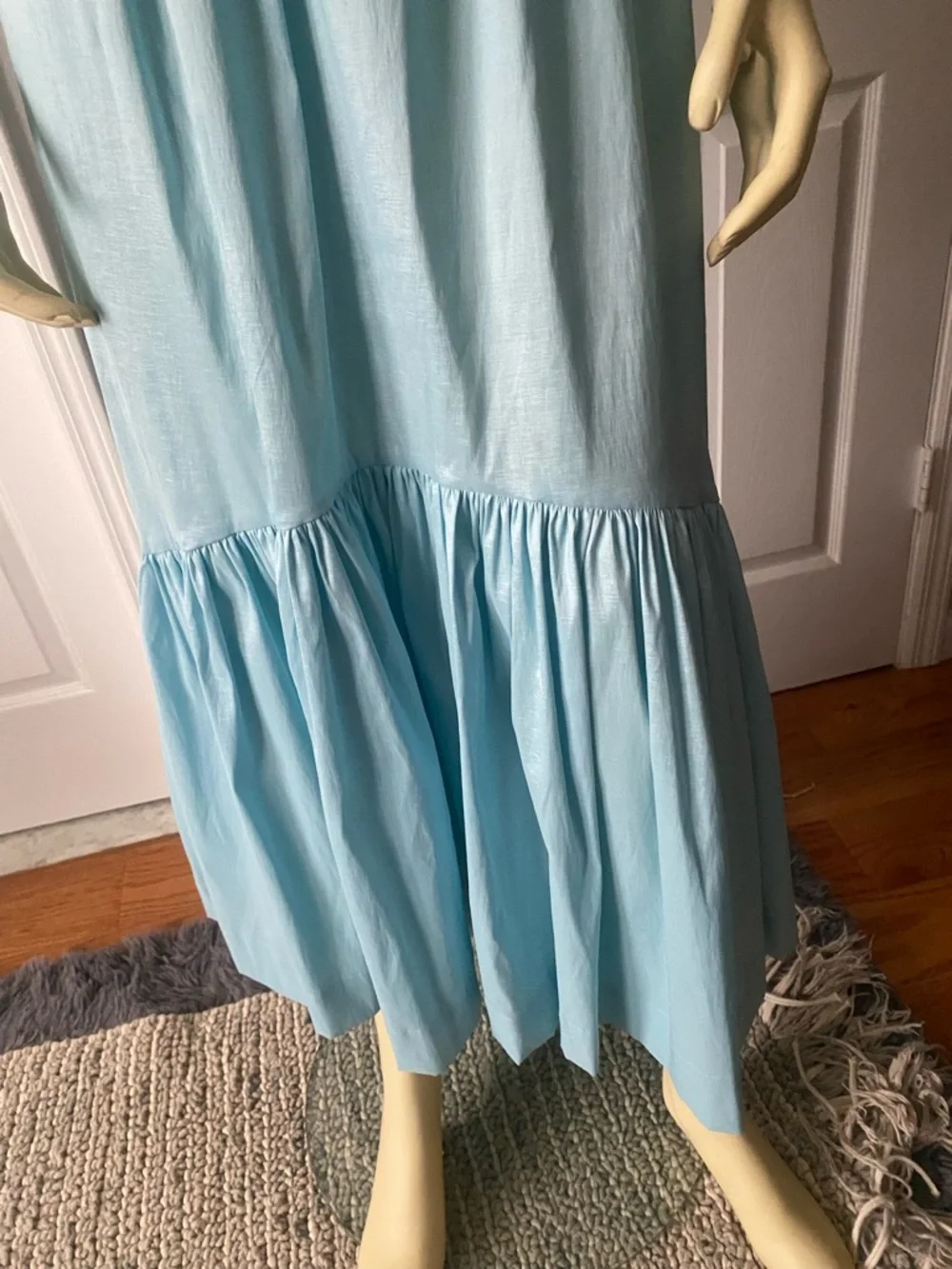 Abercrombie & Fitch flowy spaghetti